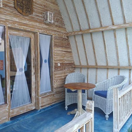 Bed and Breakfast Casa Azzurra Gili Air Exterior foto